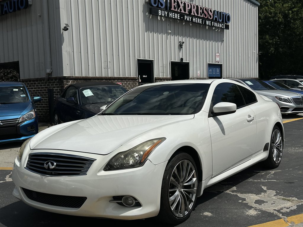 2011 Infiniti G37